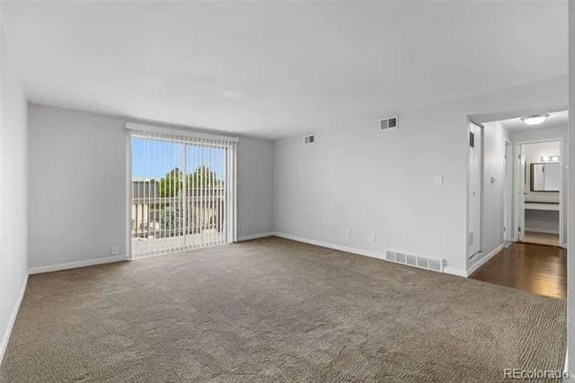 209 E Highline Circle #302 Centennial, CO 80122