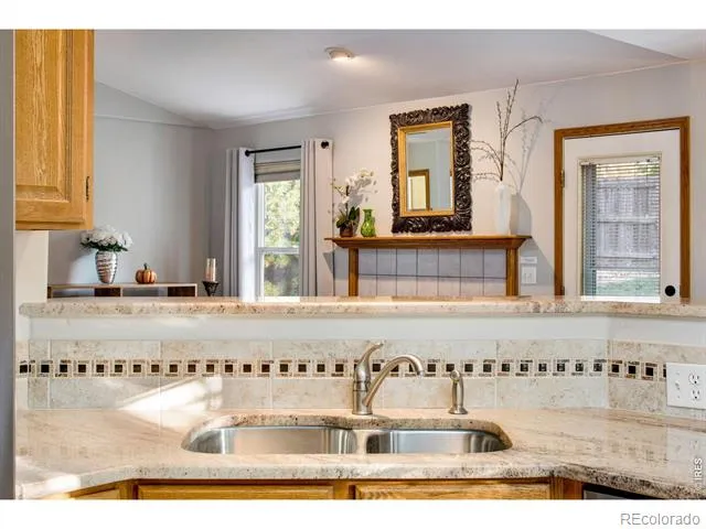 922 7th Street Johnstown, CO 80534