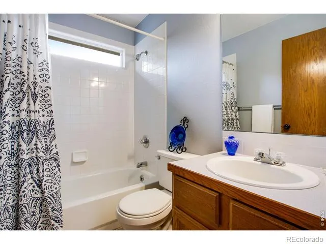 922 7th Street Johnstown, CO 80534