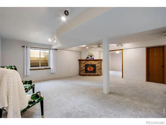 922 7th Street Johnstown, CO 80534