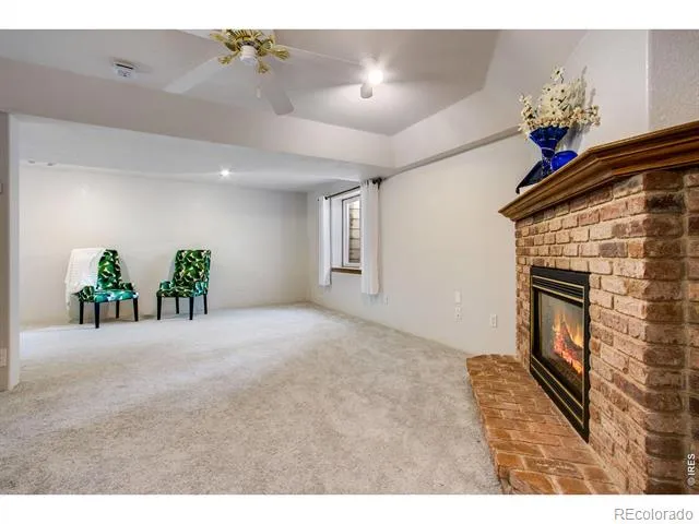 922 7th Street Johnstown, CO 80534