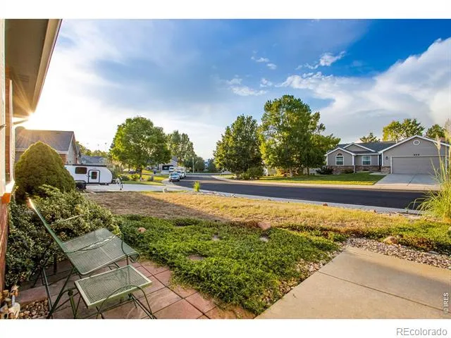 922 7th Street Johnstown, CO 80534