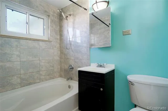 2115 W Elk Place Denver, CO 80211