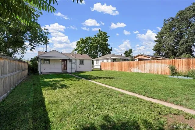 2115 W Elk Place Denver, CO 80211