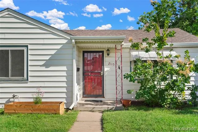 2115 W Elk Place Denver, CO 80211