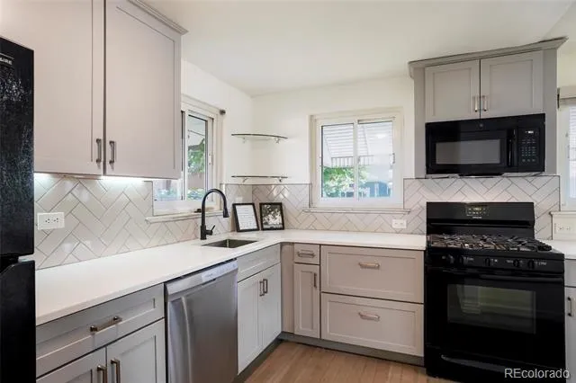 2115 W Elk Place Denver, CO 80211