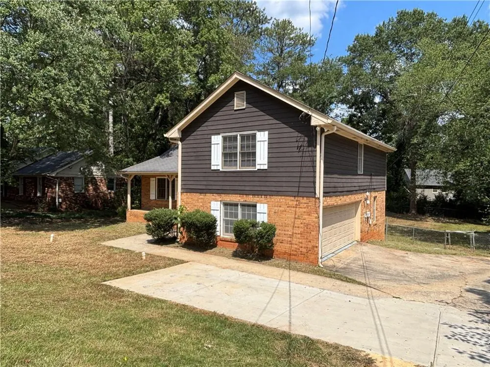 676 Killian Hill Road SW Lilburn, GA 30047