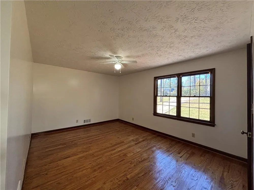 676 Killian Hill Road SW Lilburn, GA 30047
