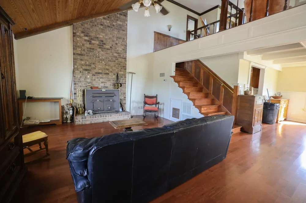 109 County Road 176 Ovalo, TX 79541