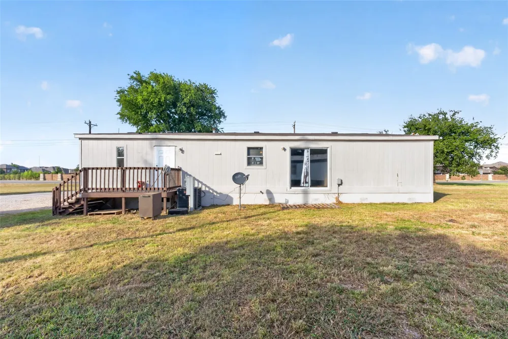 1341 Flying L Lane #11 Mansfield, TX 76063