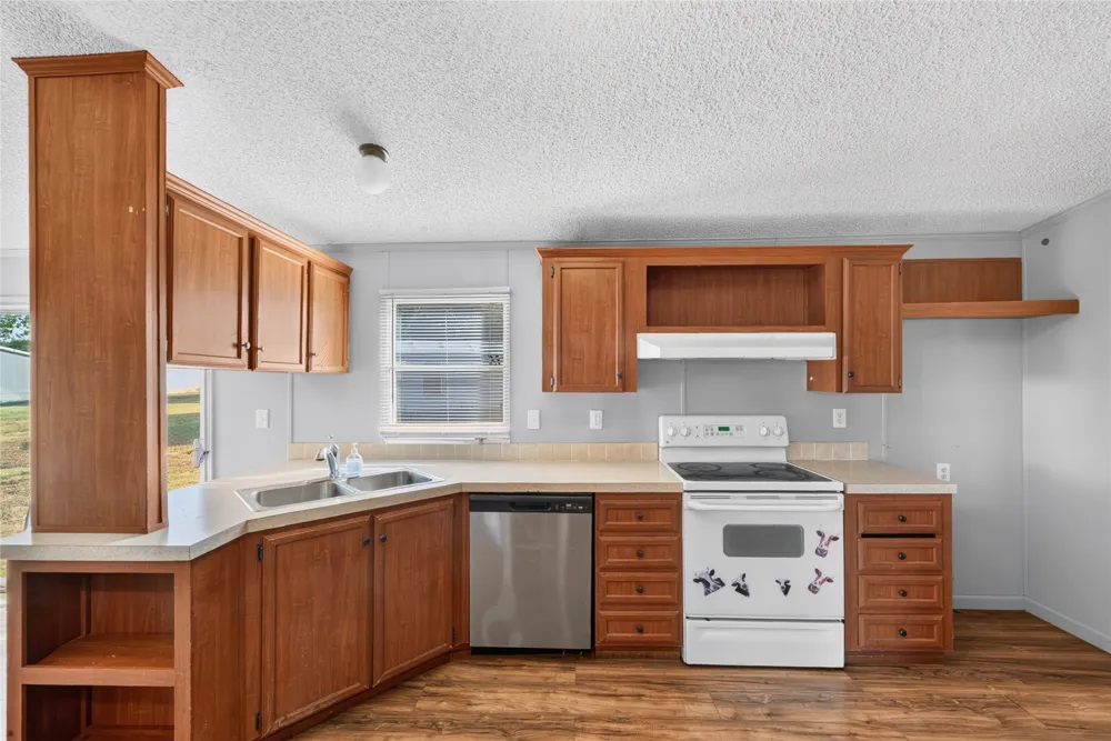 1341 Flying L Lane #11 Mansfield, TX 76063