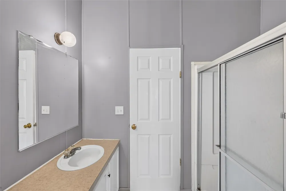 1341 Flying L Lane #11 Mansfield, TX 76063