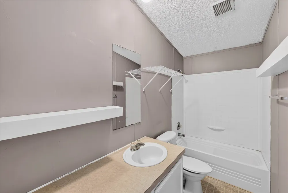 1341 Flying L Lane #11 Mansfield, TX 76063