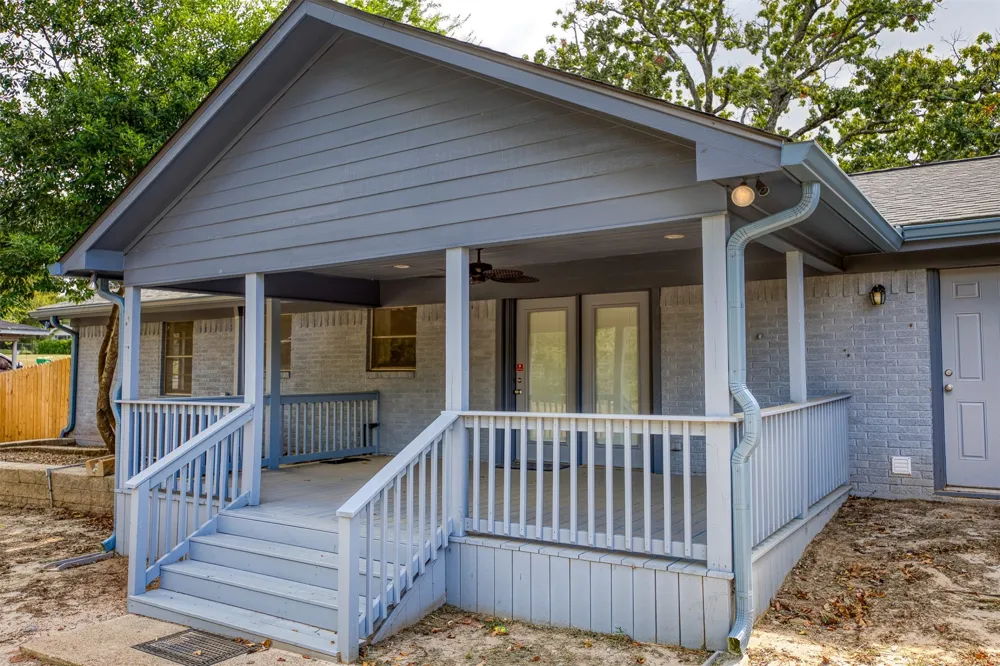 130 Hillcrest Drive Palestine, TX 75801