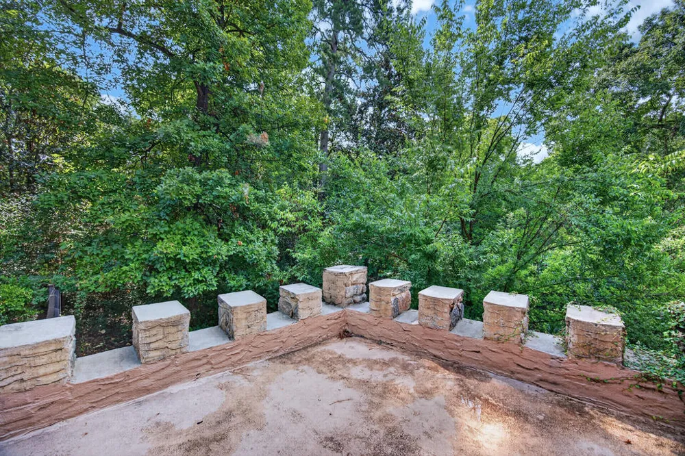 1414 W Dinglewood Drive Columbus, GA 31906