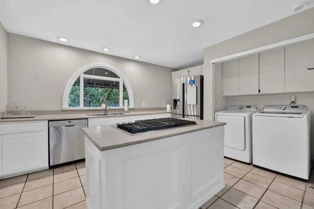 1414 W Dinglewood Drive Columbus, GA 31906