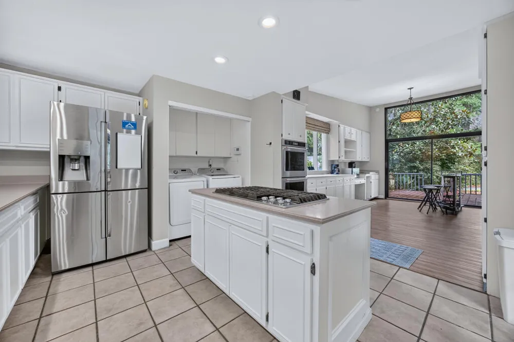 1414 W Dinglewood Drive Columbus, GA 31906