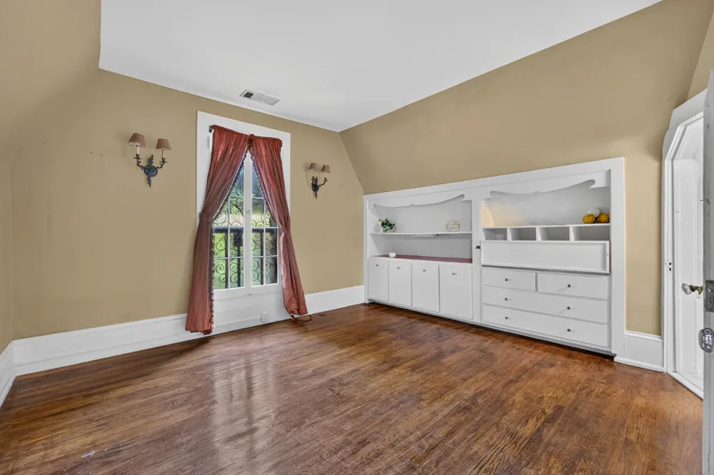1414 W Dinglewood Drive Columbus, GA 31906