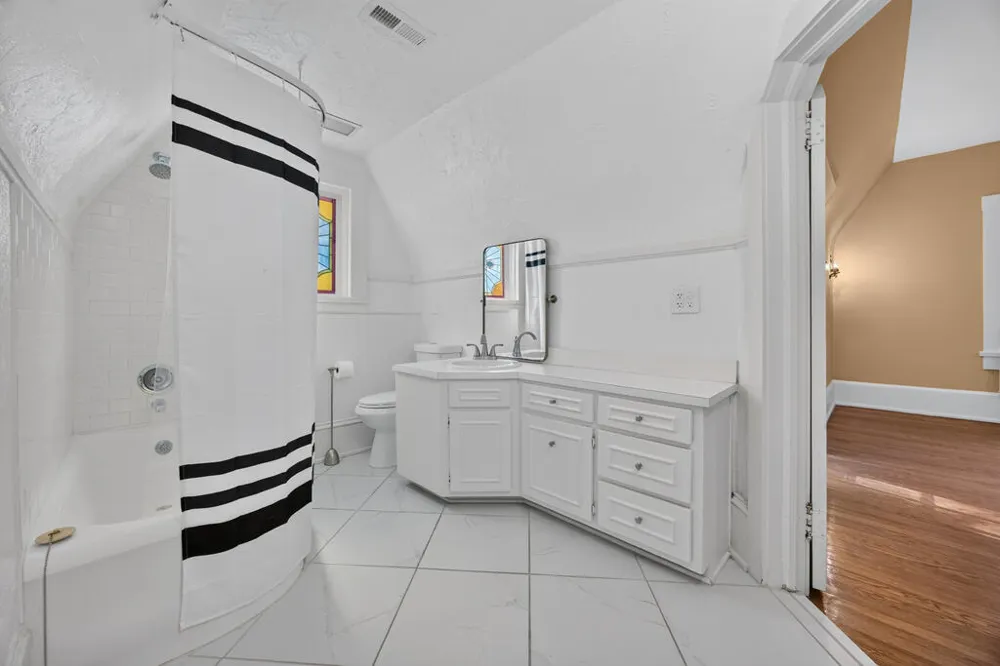 1414 W Dinglewood Drive Columbus, GA 31906