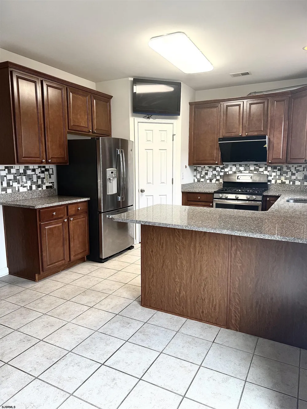 219 Mallard Ln Pleasantville, NJ 08232