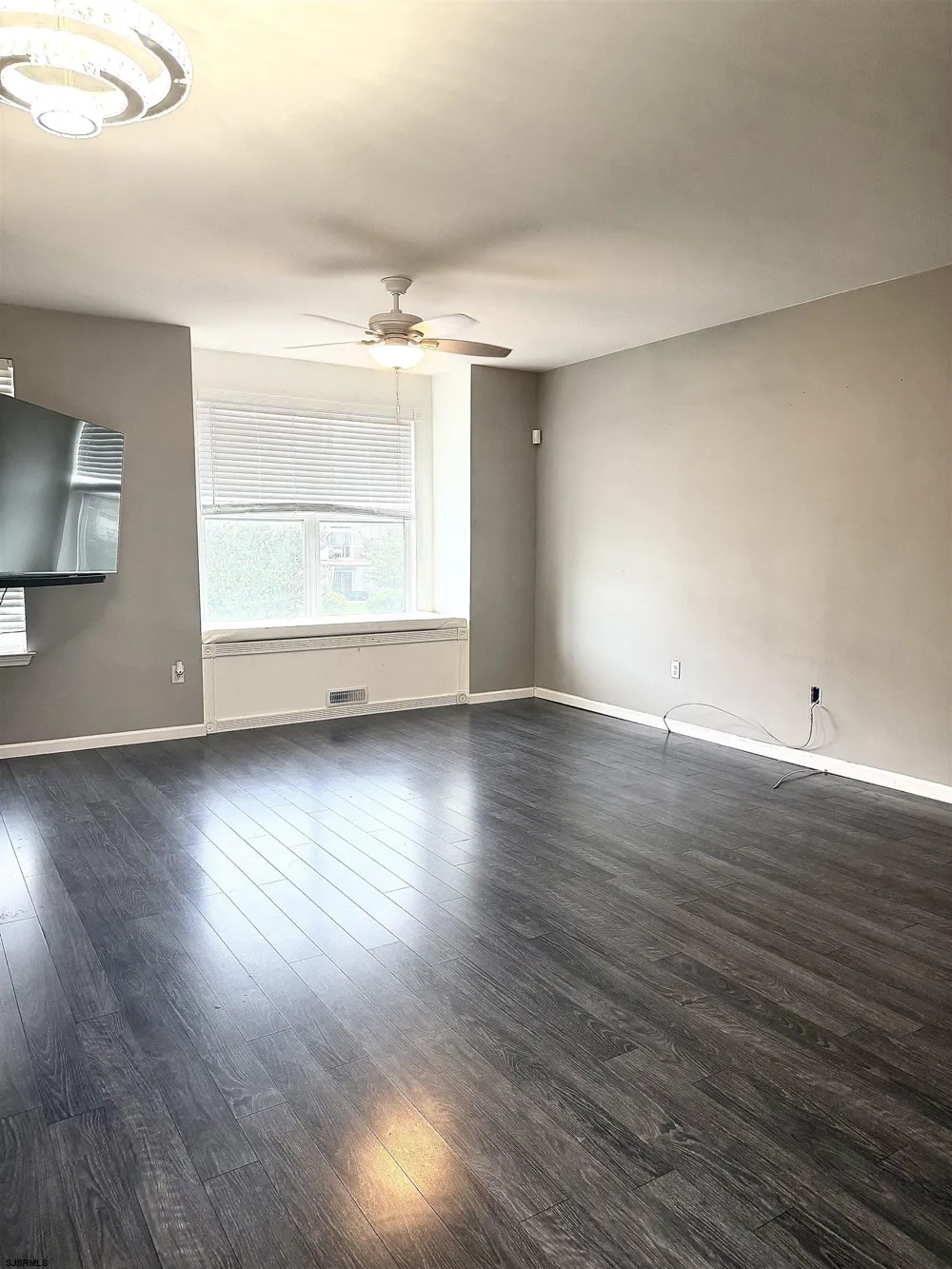 219 Mallard Ln Pleasantville, NJ 08232