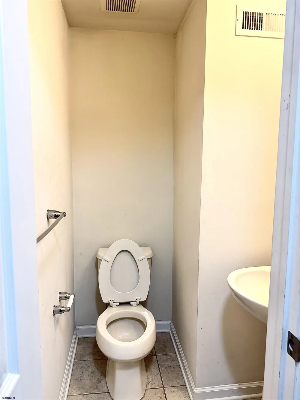 219 Mallard Ln Pleasantville, NJ 08232