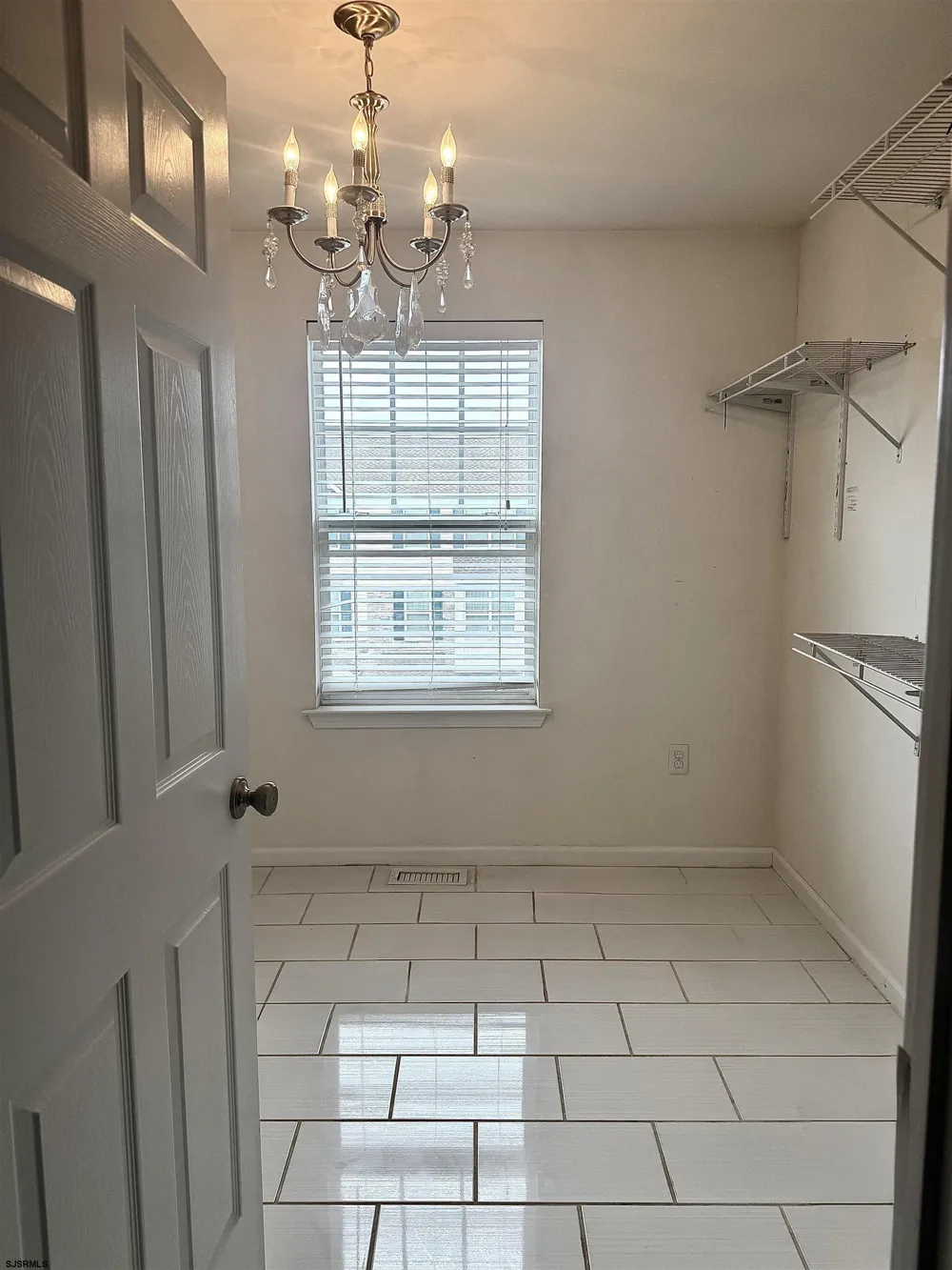 219 Mallard Ln Pleasantville, NJ 08232