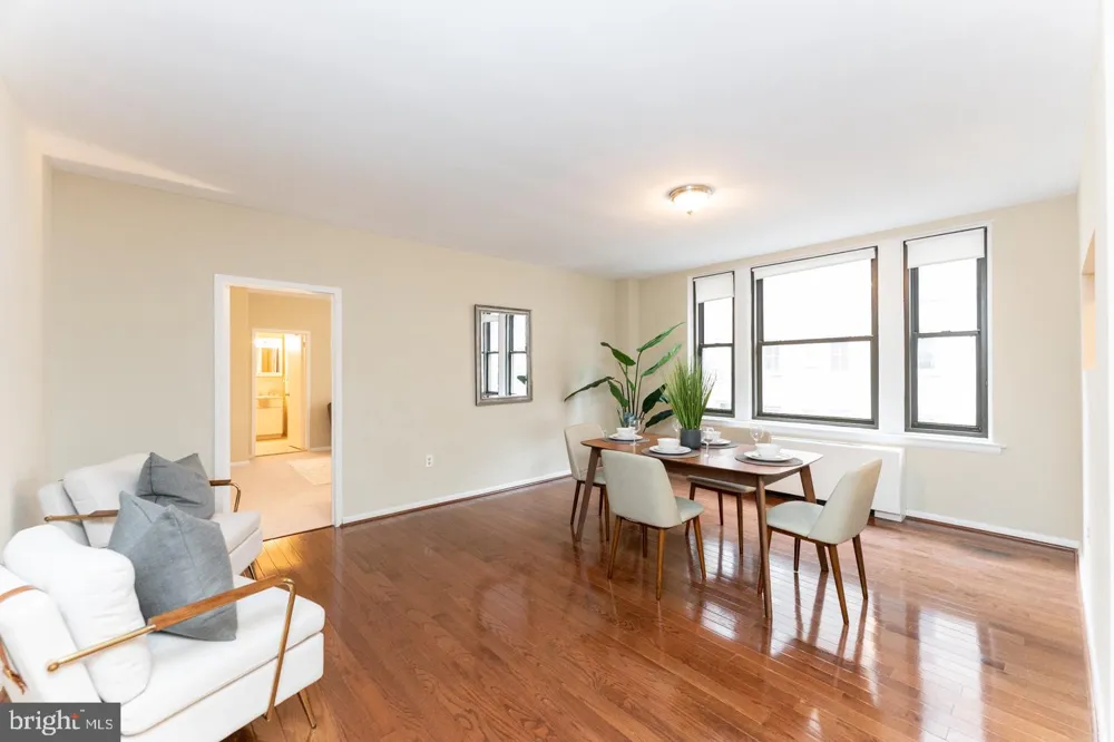 135 S 19TH STREET #1607-08 Philadelphia, PA 19103