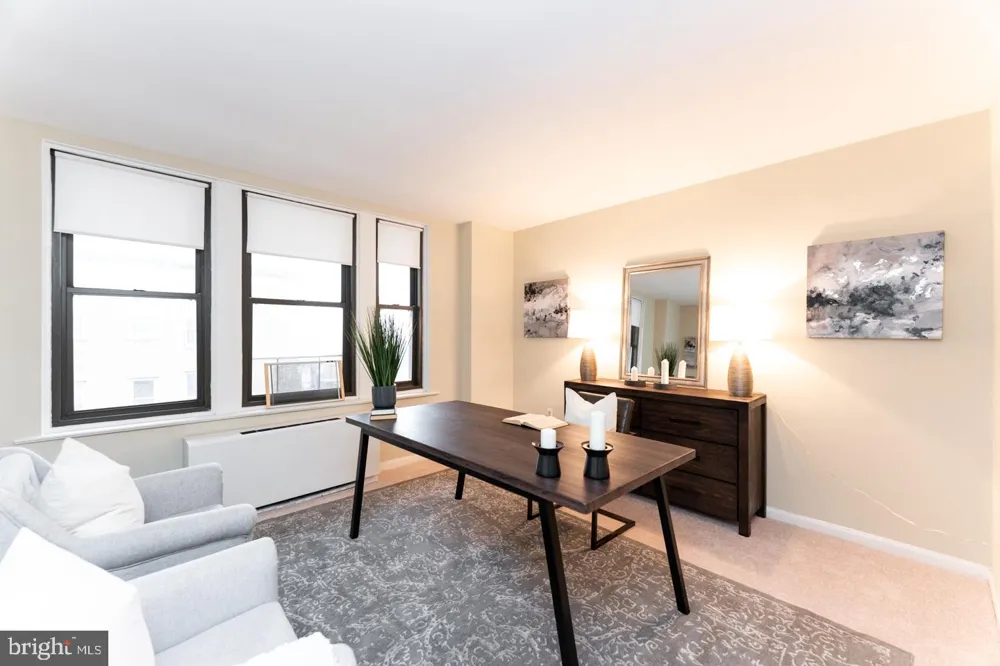 135 S 19TH STREET #1607-08 Philadelphia, PA 19103