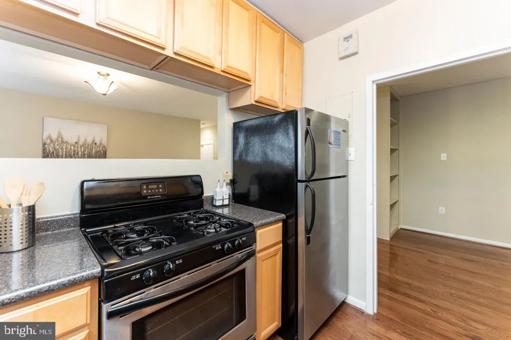 135 S 19TH STREET #1607-08 Philadelphia, PA 19103