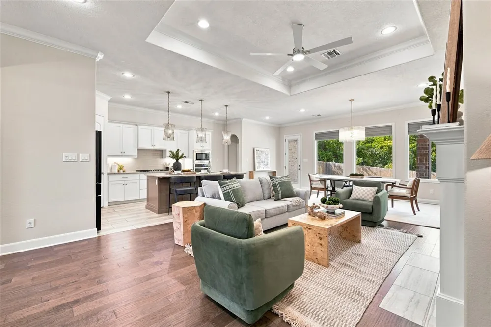 3509 Dovecote Bryan, TX 77808