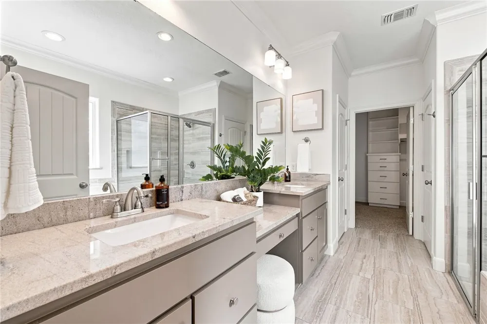 3509 Dovecote Bryan, TX 77808