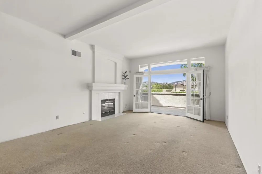 11306 Portobelo Drive #5 San Diego, CA 92124