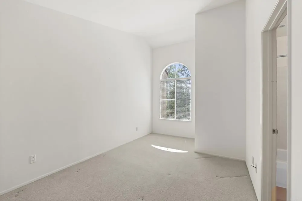 11306 Portobelo Drive #5 San Diego, CA 92124