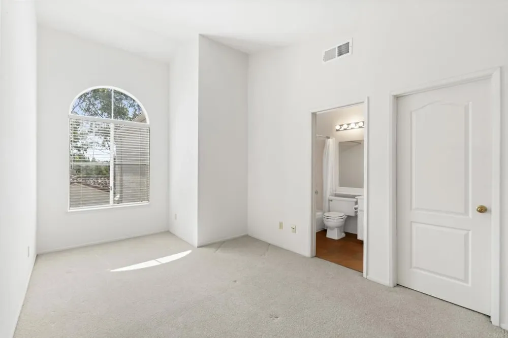 11306 Portobelo Drive #5 San Diego, CA 92124