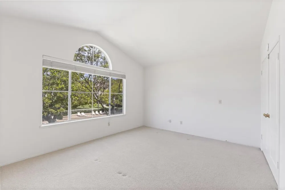 11306 Portobelo Drive #5 San Diego, CA 92124