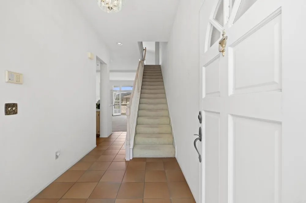 11306 Portobelo Drive #5 San Diego, CA 92124