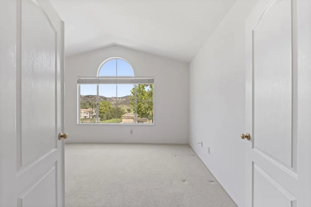 11306 Portobelo Drive #5 San Diego, CA 92124
