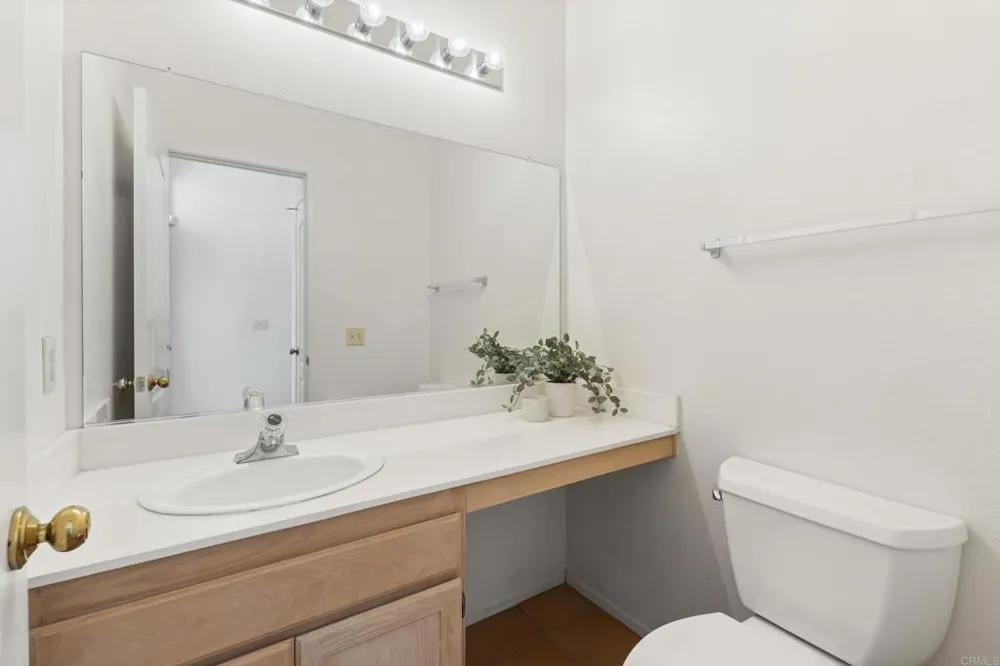 11306 Portobelo Drive #5 San Diego, CA 92124