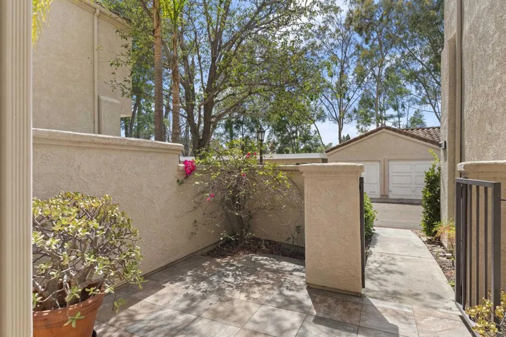 11306 Portobelo Drive #5 San Diego, CA 92124
