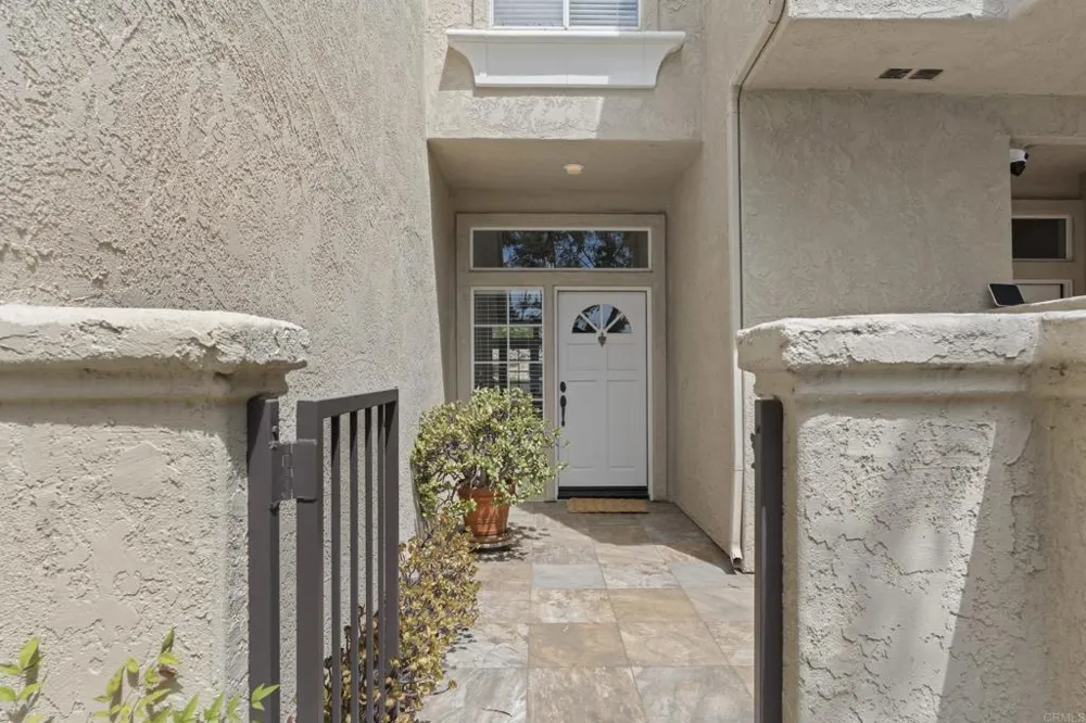 11306 Portobelo Drive #5 San Diego, CA 92124