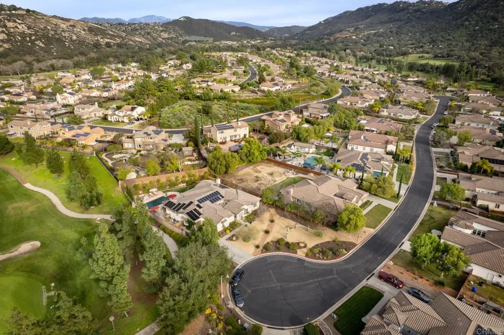 14217 Merion Circle Valley Center, CA 92082