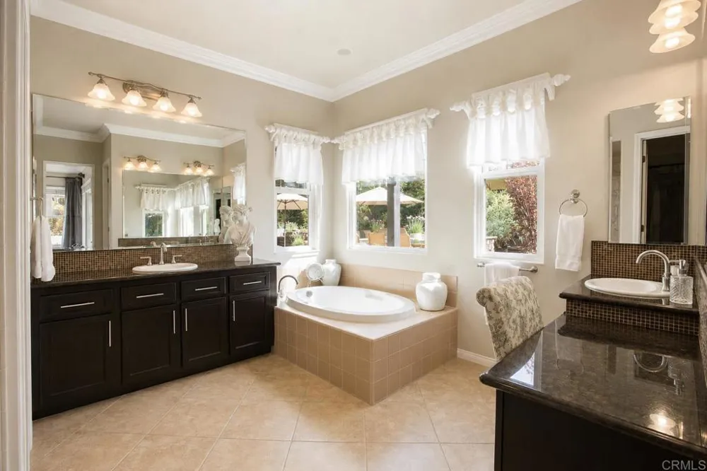 14217 Merion Circle Valley Center, CA 92082