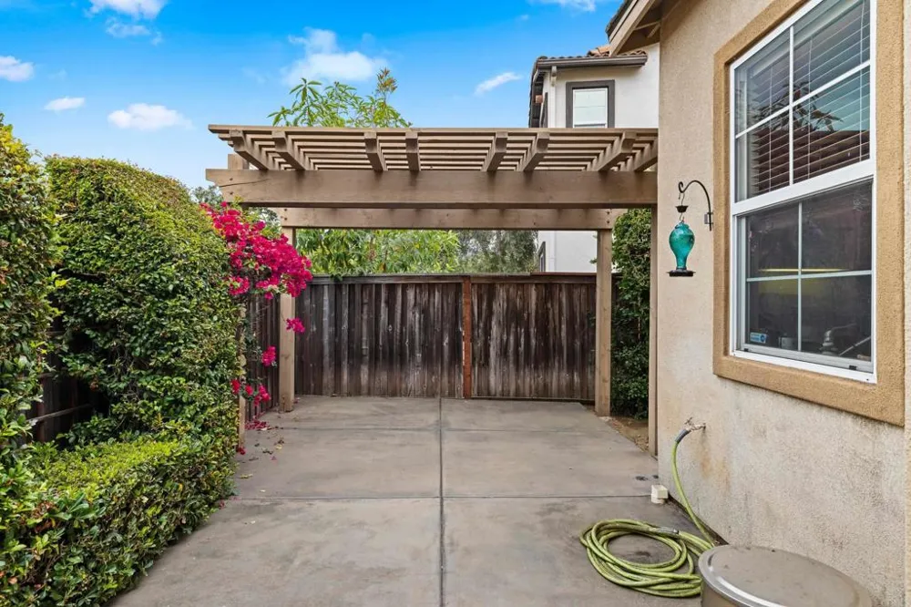 958 Avalon Way San Marcos, CA 92078
