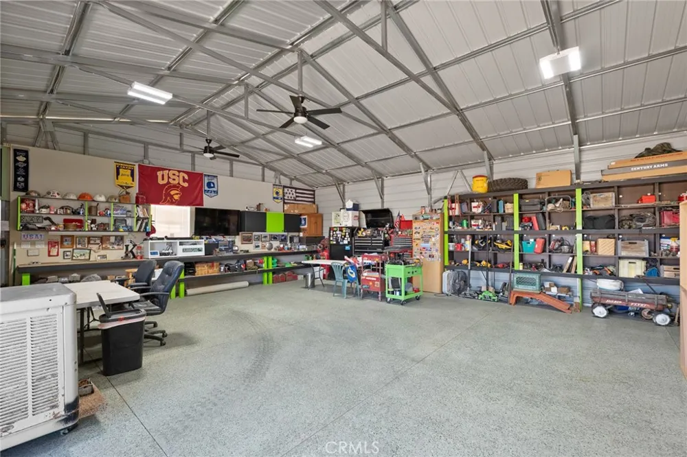 59025 La Brisa Yucca Valley, CA 92284