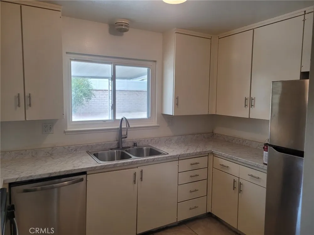 3205 Celeste Riverside, CA 92507