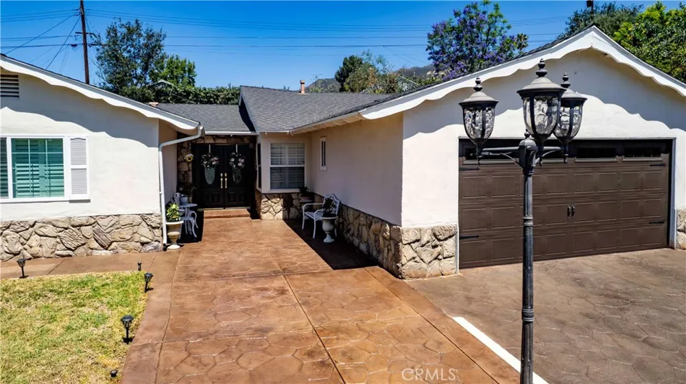 13055 Shenley Sylmar, CA 91342