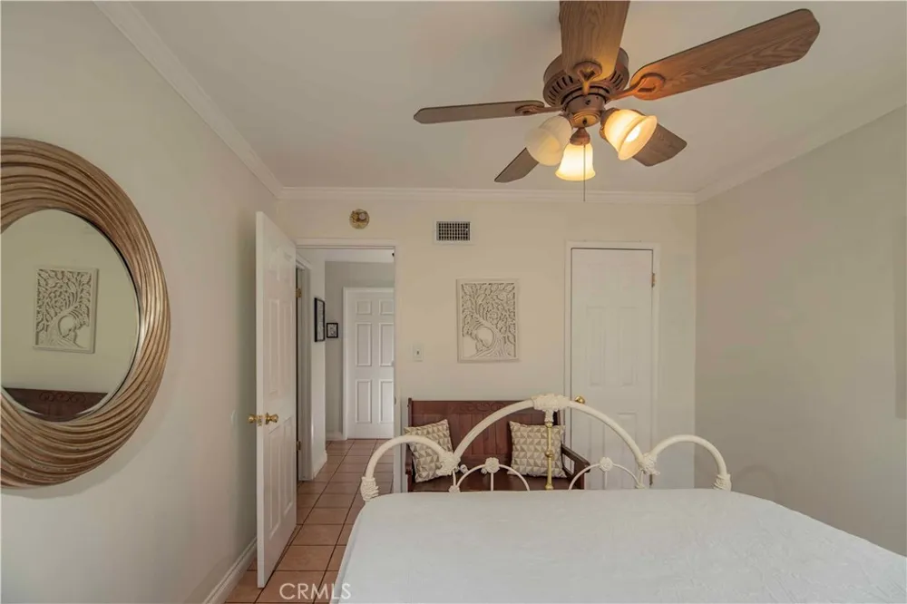 13055 Shenley Sylmar, CA 91342