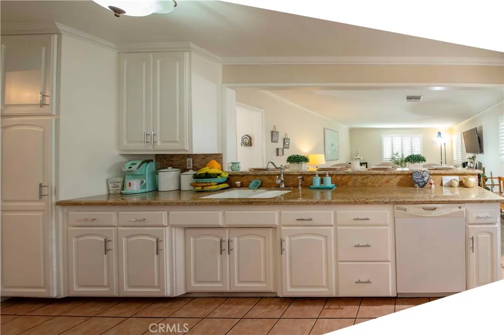 13055 Shenley Sylmar, CA 91342