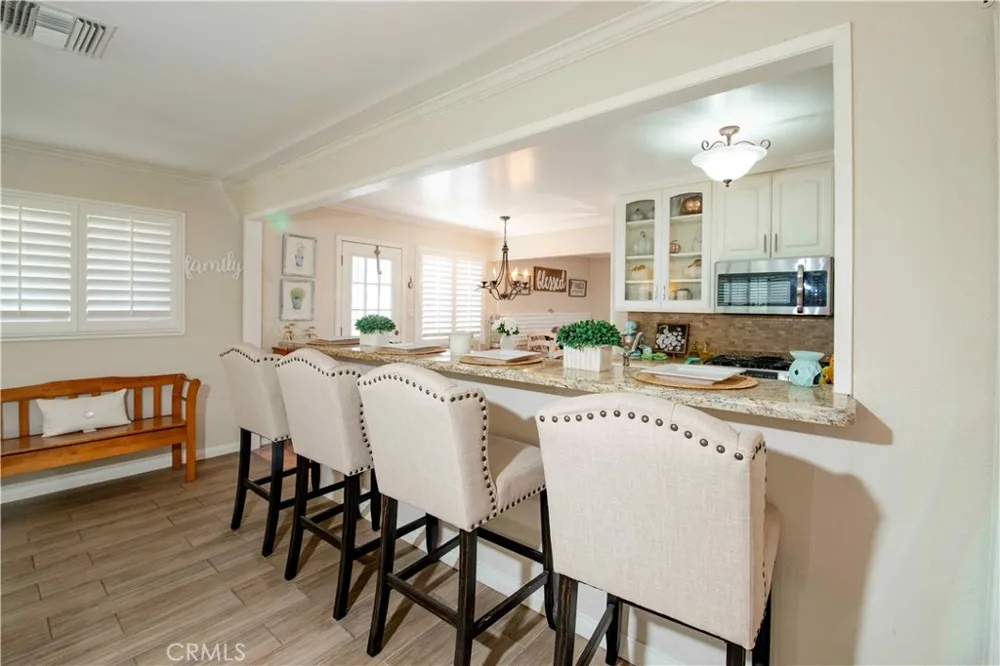 13055 Shenley Sylmar, CA 91342